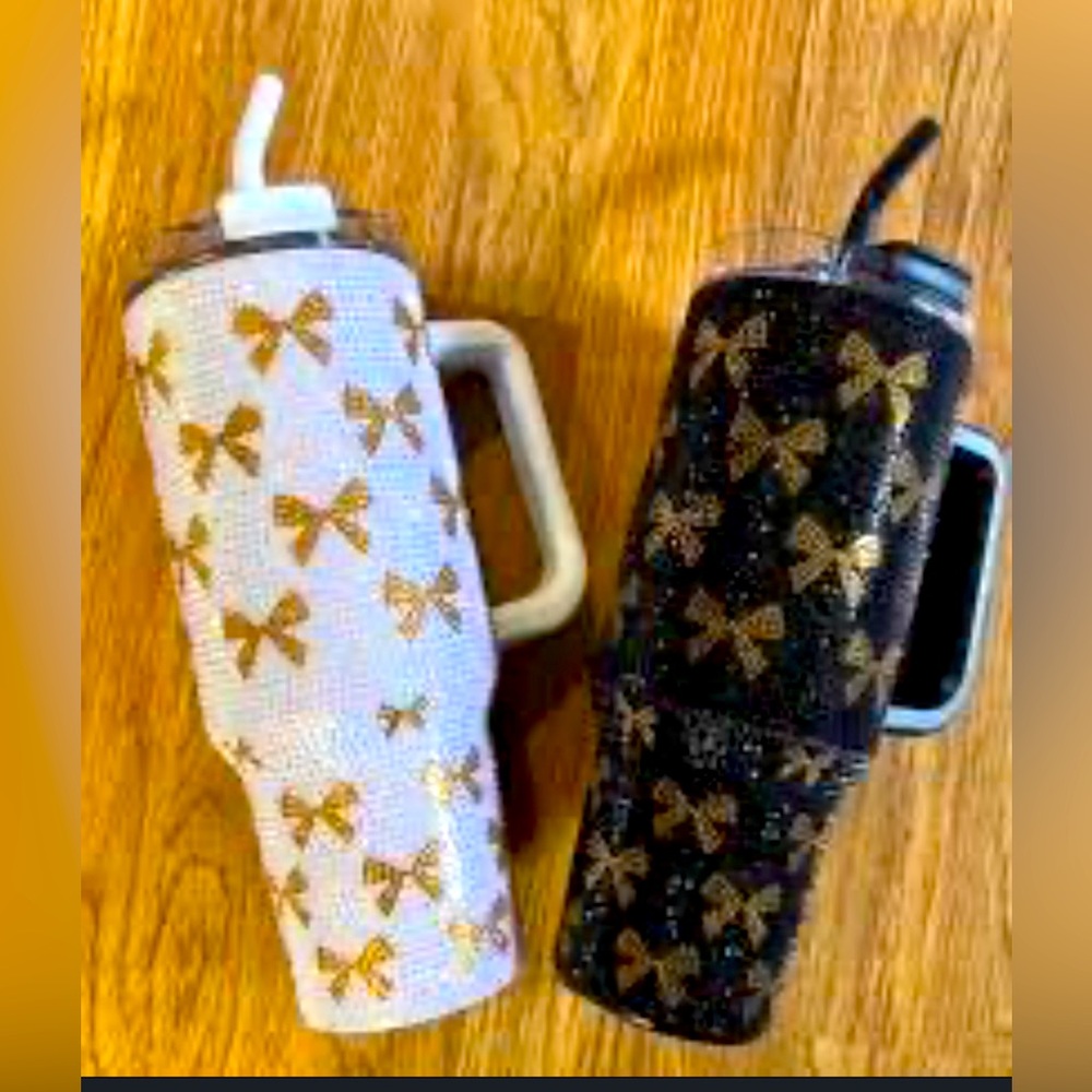 Women bling 40 ounces drink cups
Black